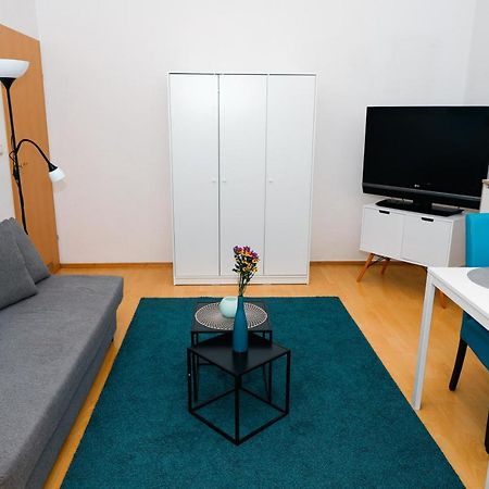 Ruhiges Terrassen Apartment Виена Екстериор снимка