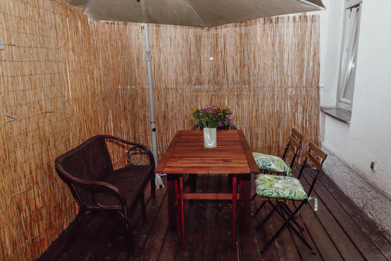 Ruhiges Terrassen Apartment Виена Екстериор снимка